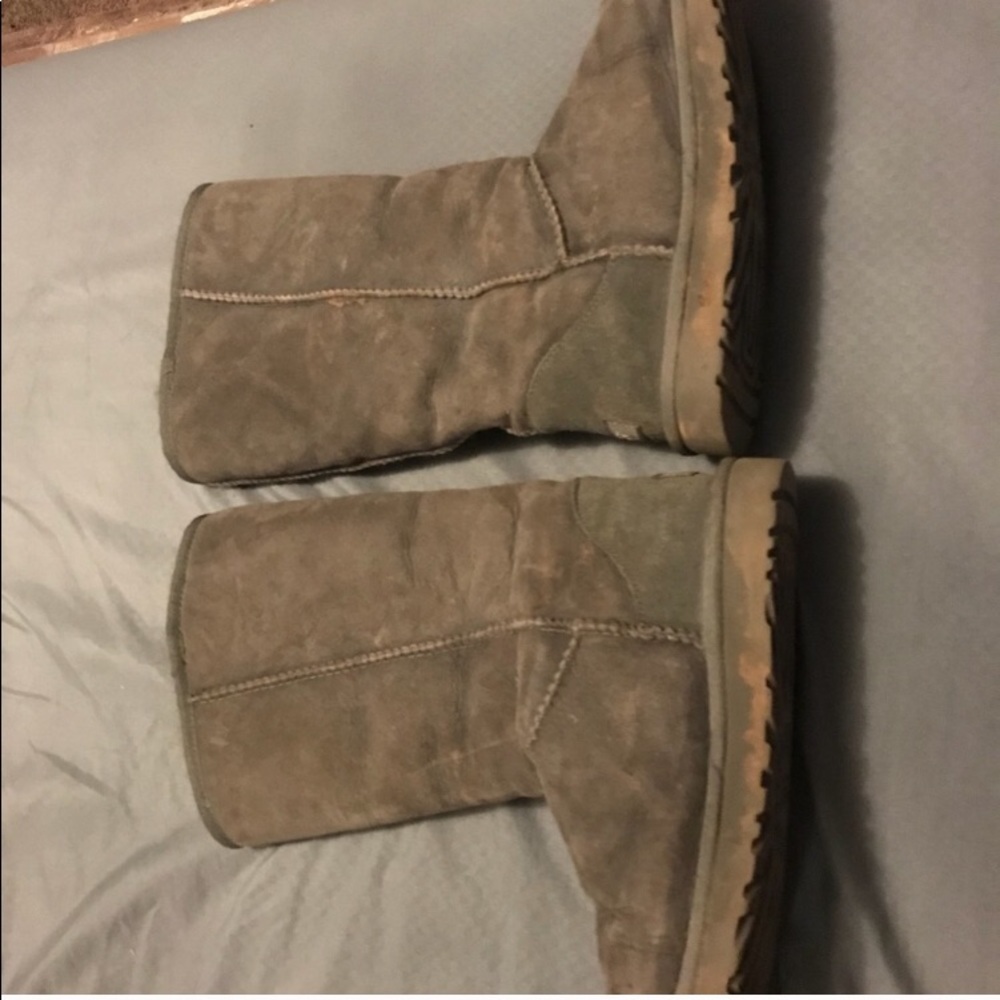 Ugh boots
